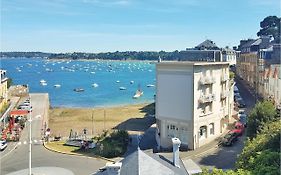 Beautiful Apartment In Dinard W/